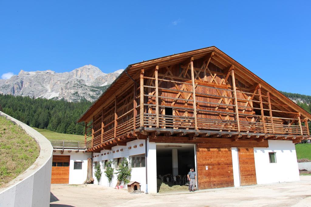 Jaegerhaus Agriturismo Cortina d'Ampezzo Exterior photo