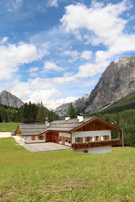Jaegerhaus Agriturismo Cortina d'Ampezzo Exterior photo