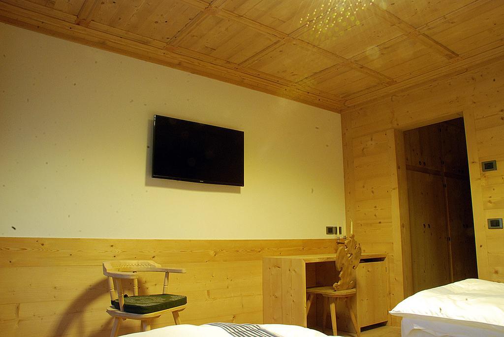 Jaegerhaus Agriturismo Cortina d'Ampezzo Room photo