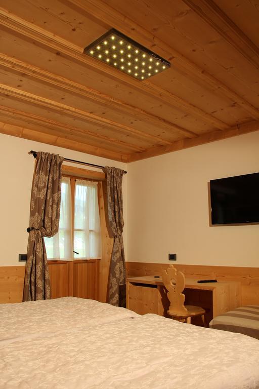 Jaegerhaus Agriturismo Cortina d'Ampezzo Room photo